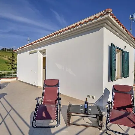 Teresa Tra Il Mare E La Campagna בית נופש מנפי