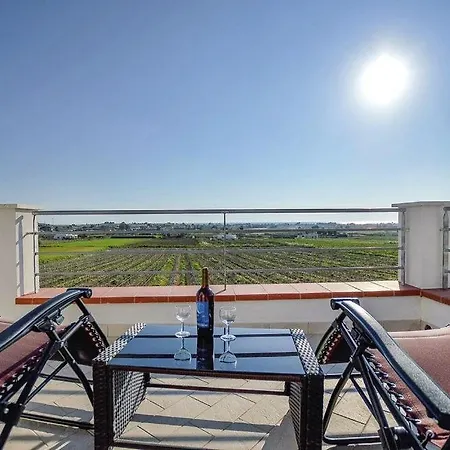 Teresa Tra Il Mare E La Campagna