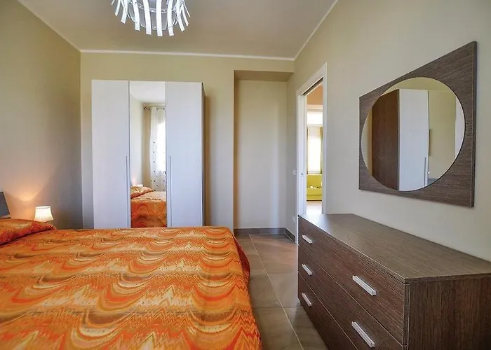 Teresa Tra Il Mare E La Campagna בית נופש מנפי